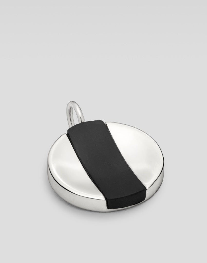 Oskar Striped Silver Pendant
