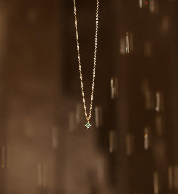 Smaragd Tropfen 0.05 Kt. Halskette 14K Gold I Smaragd