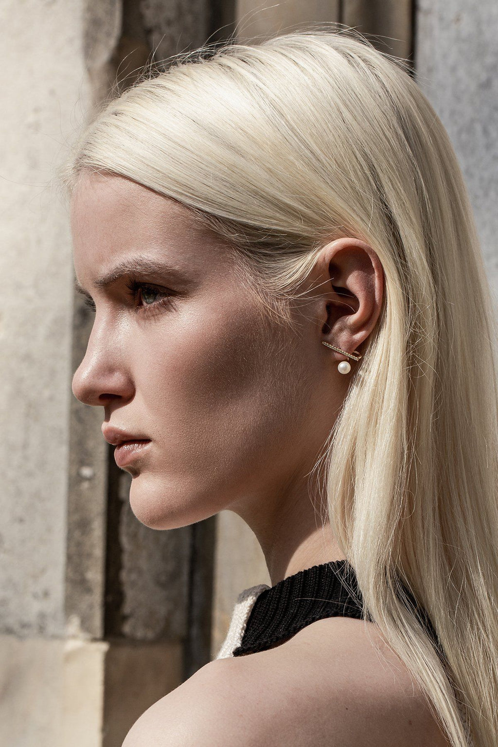 Horizontal Pearl Spiral Earring 06 - Single