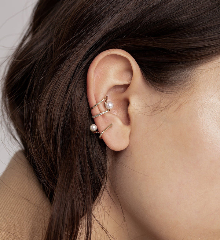Floating Pearl Earcuff 05