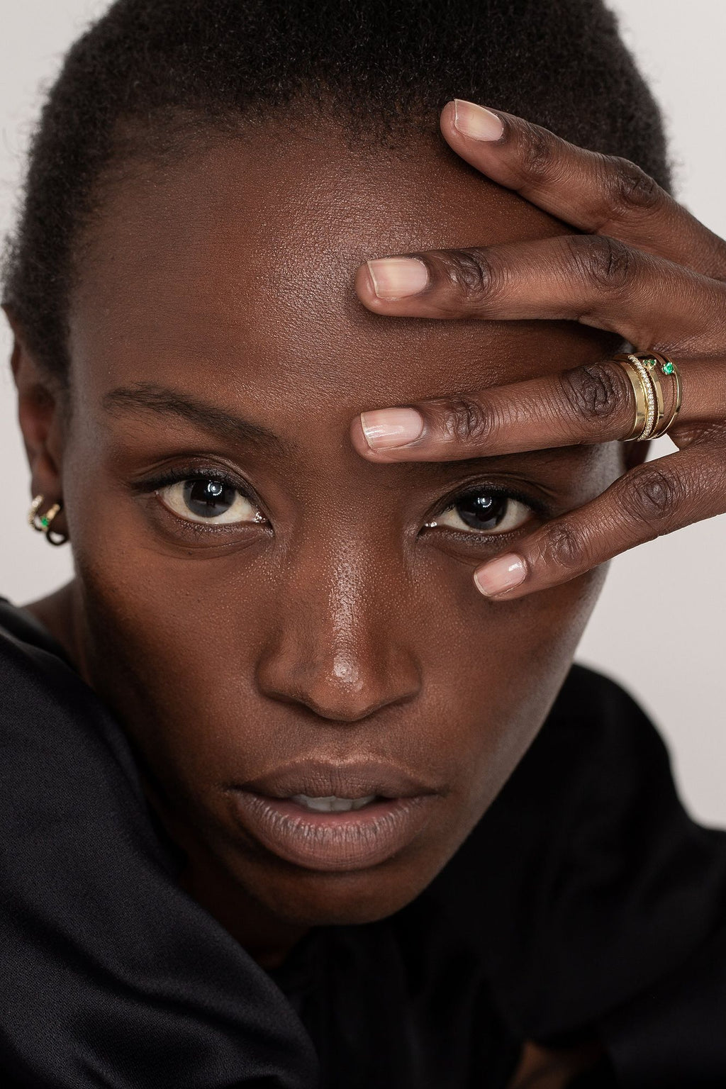 Floating Emerald Ring 0.05