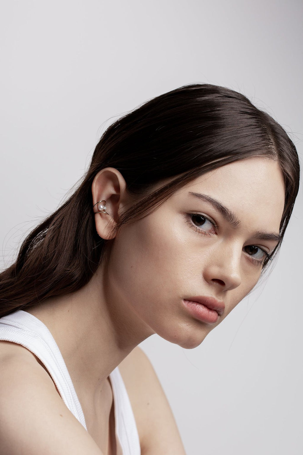 Floating Diamond Earcuff 0.05