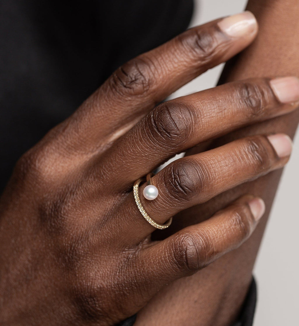 Pearl Spiral Ring 06