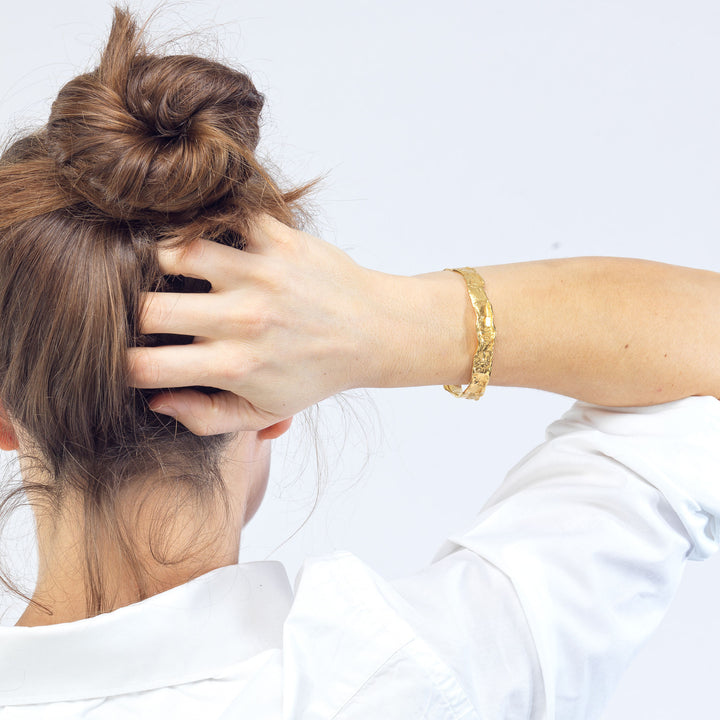 The Oceanus Small Gold Plated Bangle
