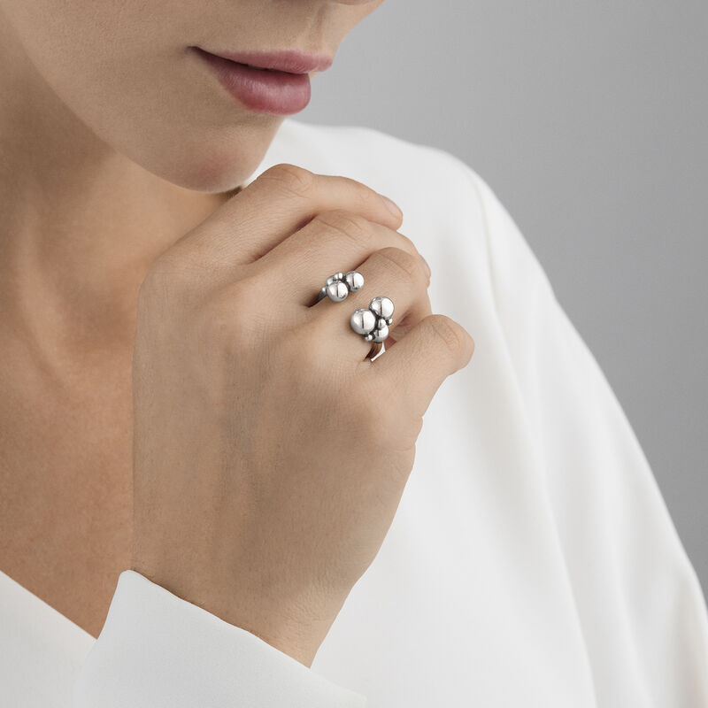 Moonlight Grapes open Silver Ring