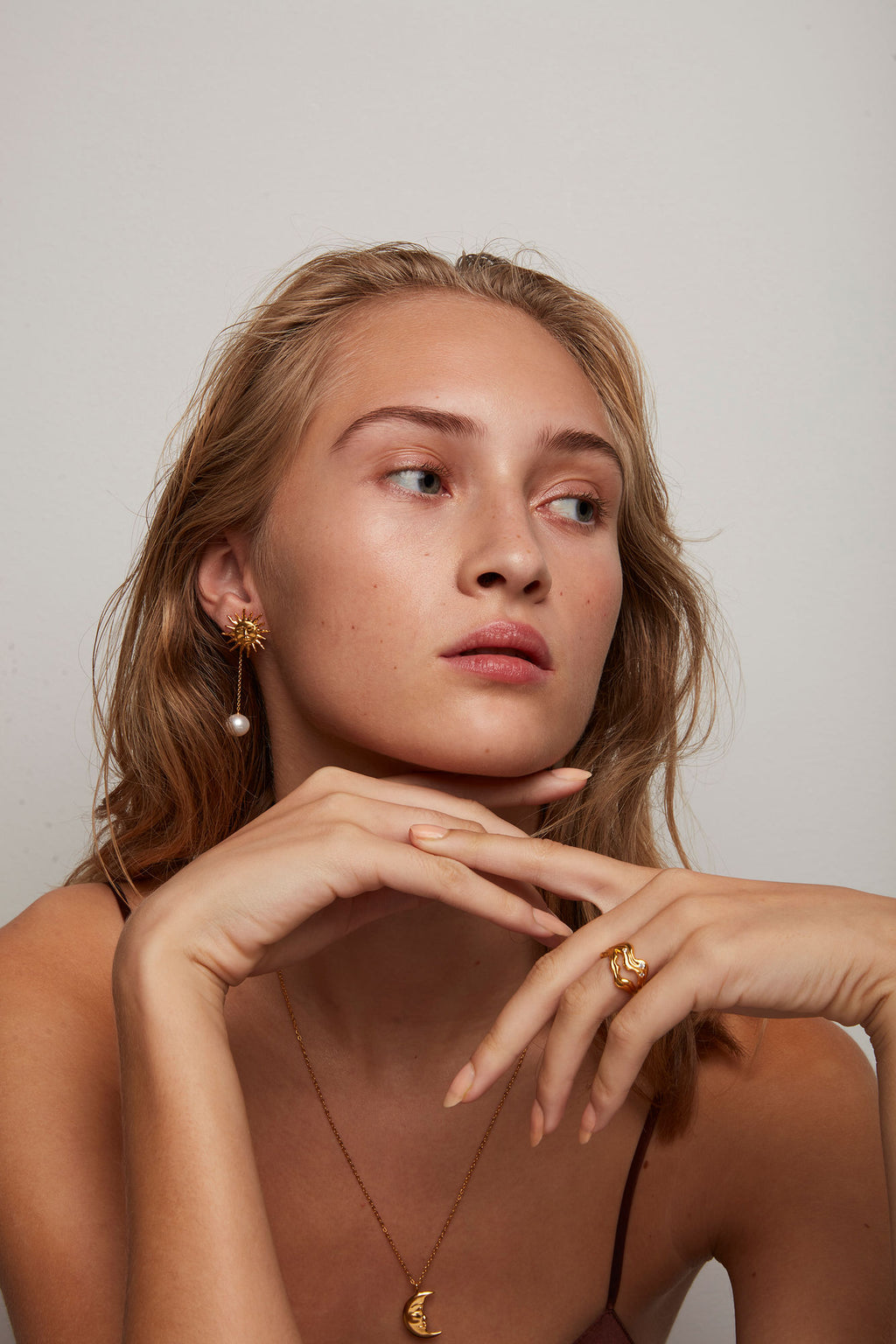 The Lovers Backdrop Gold Plated Earring