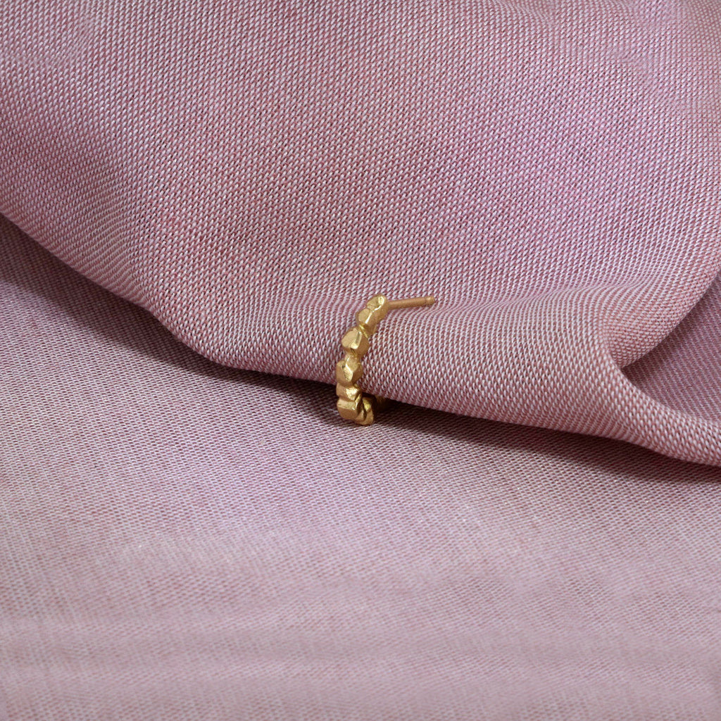 Small Nugget Huggie Hoop Gold