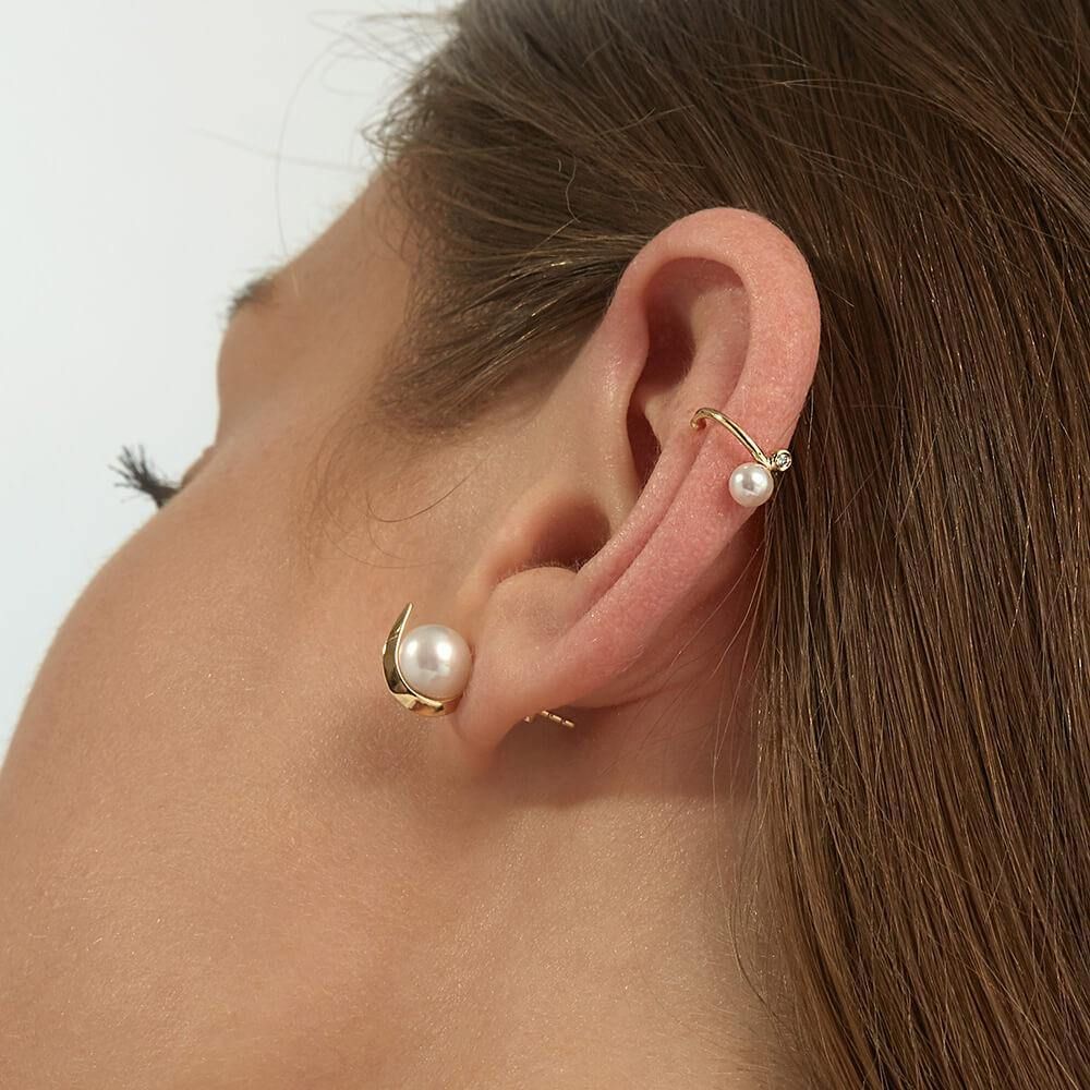 Cosmo Halo 18K Gold Ear Cuffs w. Pearl & Diamond
