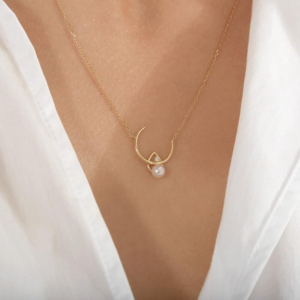 Cosmo Venus 18K Gold Necklace w. Pearl & Diamond