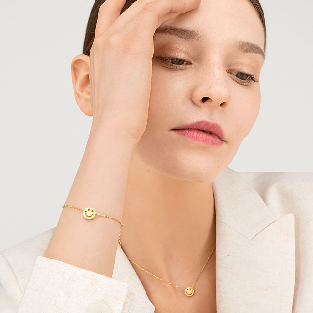 FRIENDS Jokey Chain 18K Gold Plated or Silver Bracelet