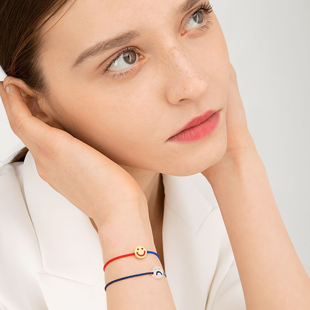 FRIENDS Turn Me Over Red & Black 18K Gold Plated Bracelet