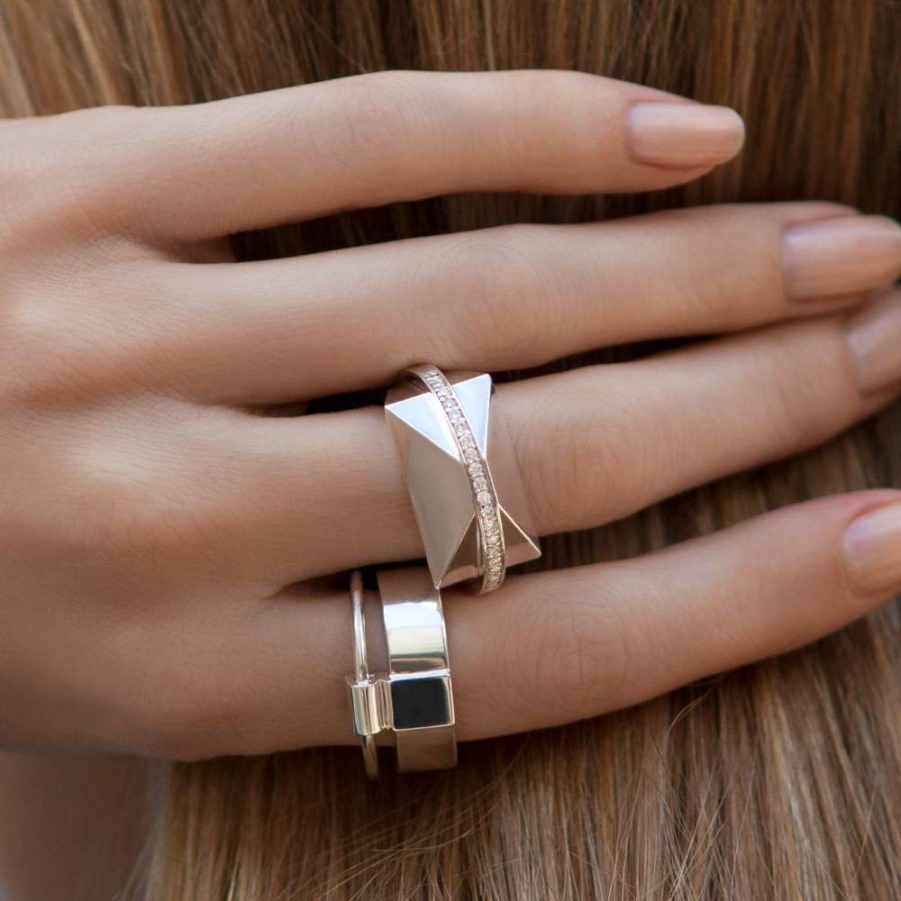 ICON Shard Silver Ring w. Diamond