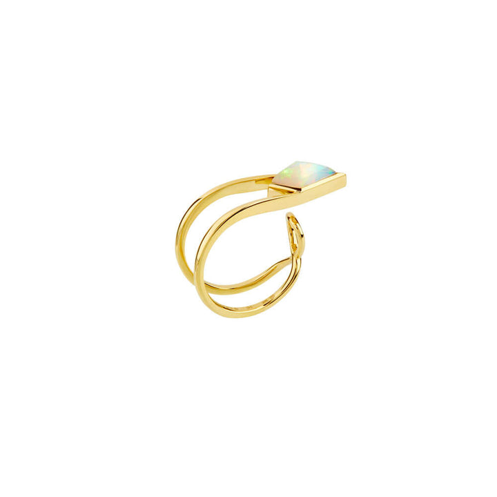SPECTRUM Pirouette 18K Gold Ring w. Opal