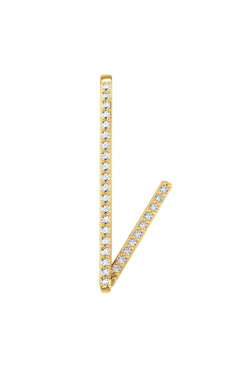 Romance 18K Gold Earring w. Lab-Grown Diamonds