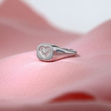 Rock Heart Signet Solid 18K Whitegold Ring w. Diamonds