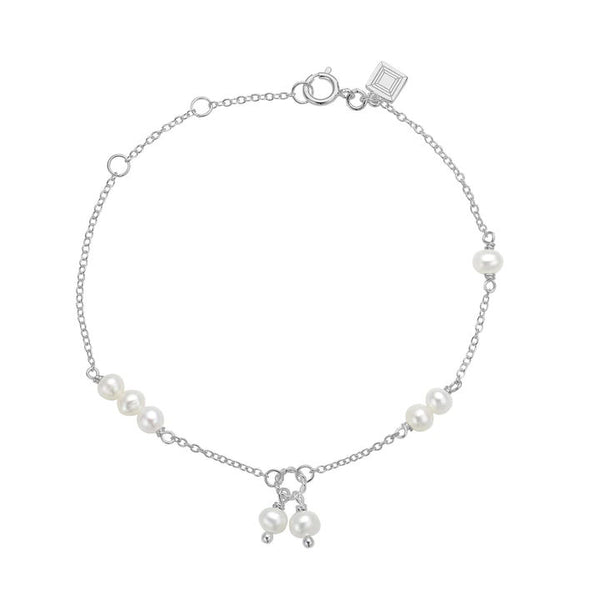 Hanging Silver Bracelet w. Pearls