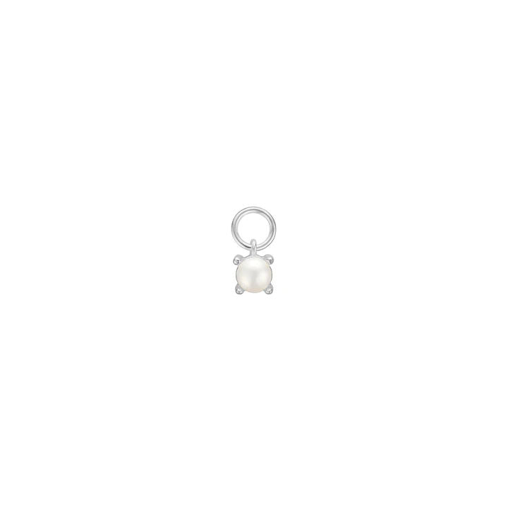 Charm Silver Pendant w. Pearl