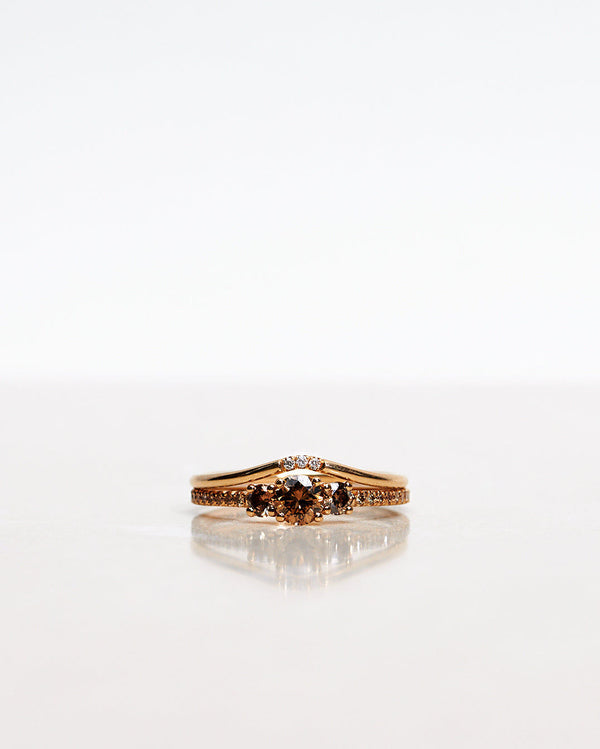Greta Ring aus Goldring aus 18K Weißgold oder Rosegold  I Braune Diamanten
