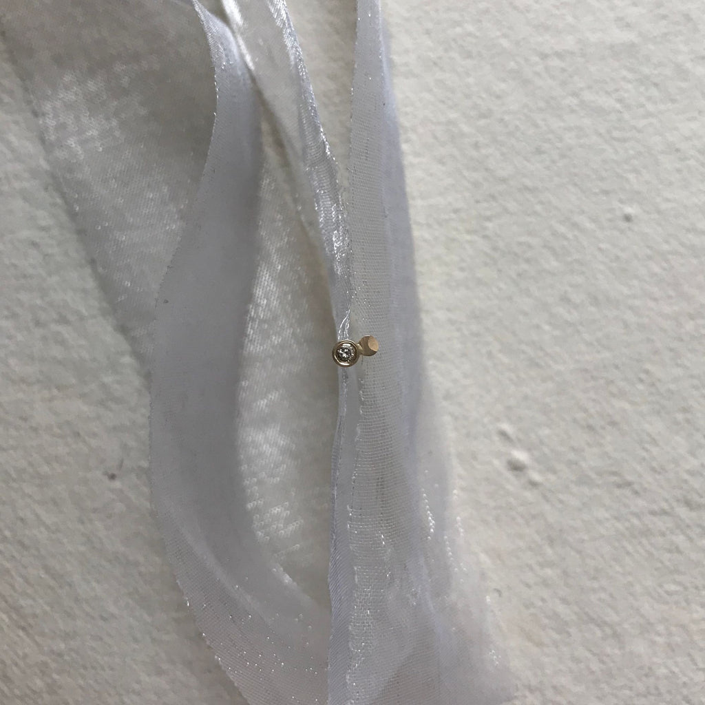 SUN & MOON 14K Gold Earring w. Diamond