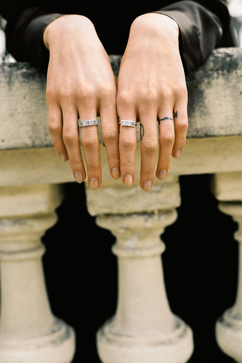 Second Wife Big Marquise 18K Rosegold & Whitegold Ring w. Diamonds
