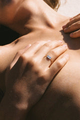 Second Wife Emerald 18K Rosegold & Whitegold Ring w. Diamonds