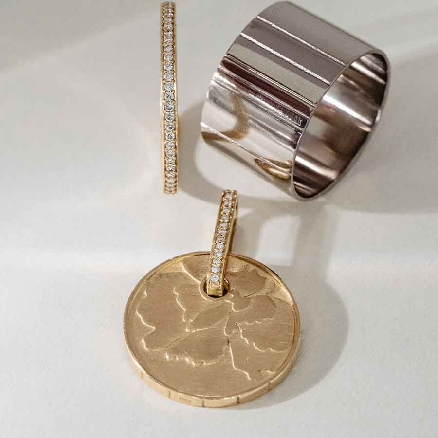 Wild Flowers Anhänger aus 18K Gelbgold I Labor-Diamanten