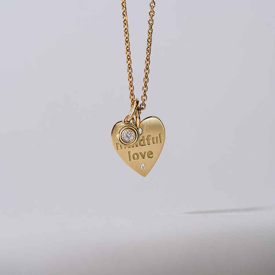 Drops of Memories 18K Gold Pendant w. Lab-Grown Diamond