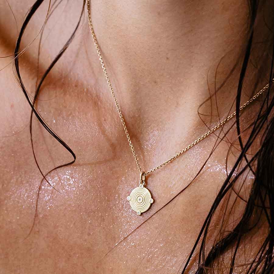 Memories of the Sea 18K Gold Pendant w. Lab-Grown Diamonds