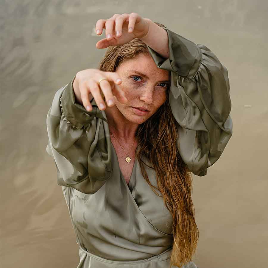 Memories of the Sea 18K Gold Pendant w. Lab-Grown Diamonds