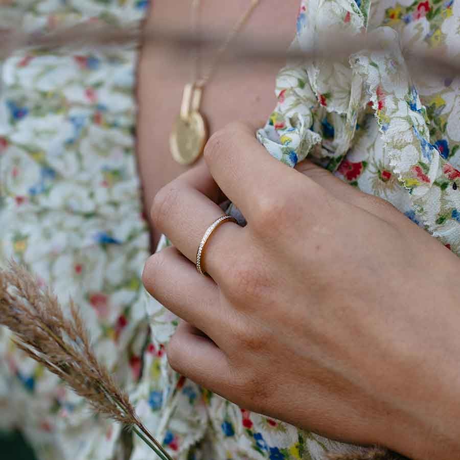 Wilderness Eternity 18K Gold Ring w. Lab-Grown Diamonds