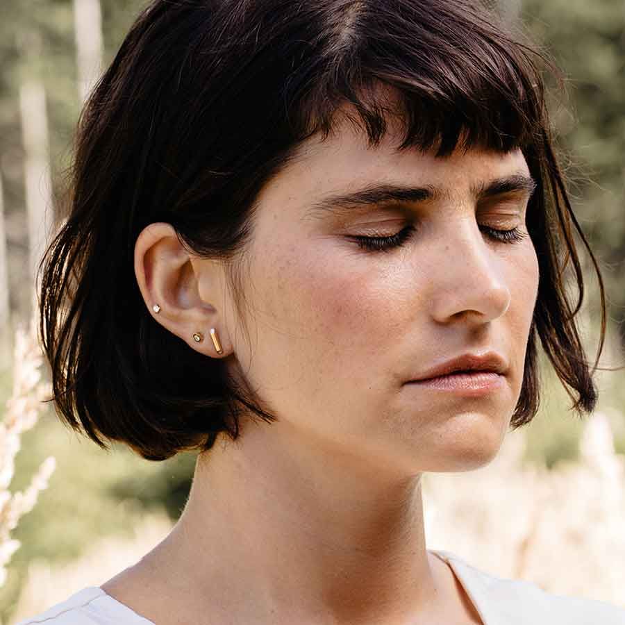 ReMind 18K goldene Ohrstecker I Labor-Diamanten