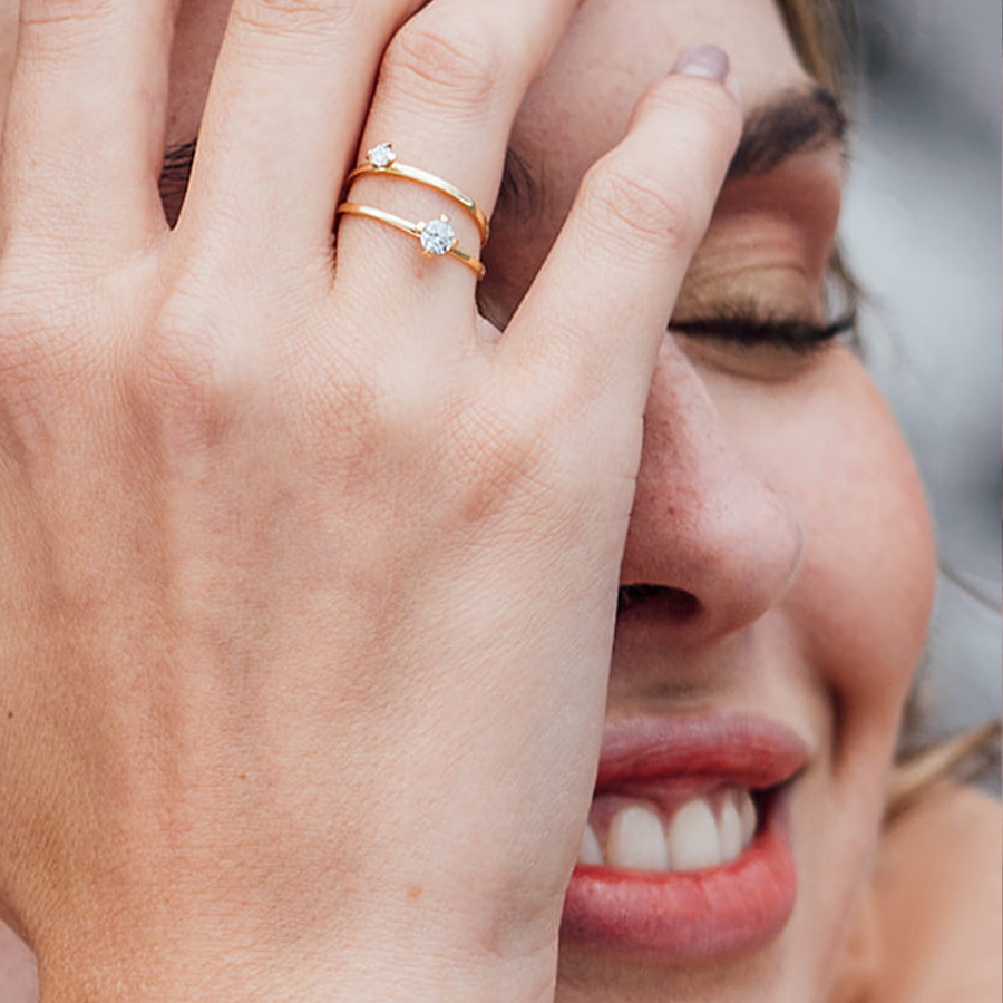 ReMind mini Solitaire 18K Gold or Whitegold Ring w. Lab-Grown Diamond