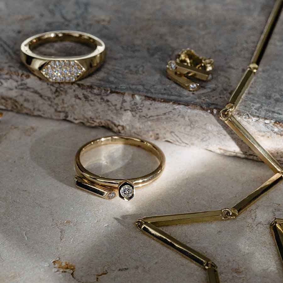 Sunray 18K Gold Ring w. Lab-Grown Diamond