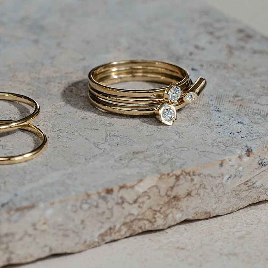 Sunray 18K Gold Ring w. Lab-Grown Diamond