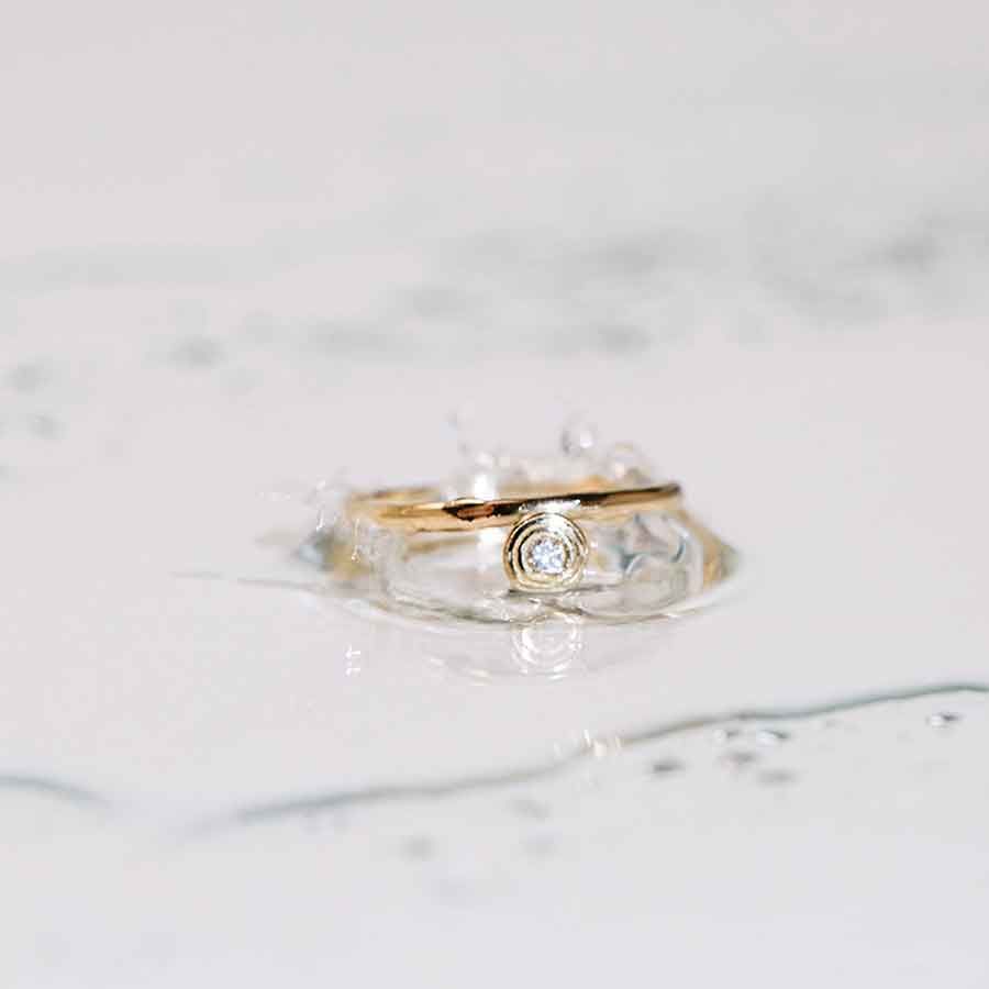Drops of Memories 18K Gold Ring w. Lab-Grown Diamond