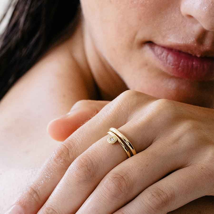 Drops of Memories 18K Gold Ring w. Lab-Grown Diamond