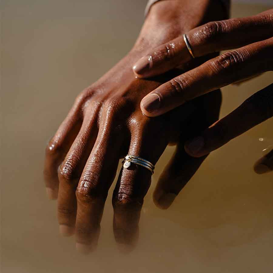 Drops of Memories 18K Gold Ring w. Lab-Grown Diamond