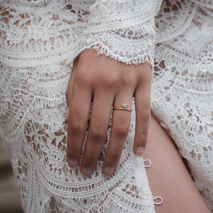 Drops of Memories 18K Gold Ring w. Lab-Grown Diamond