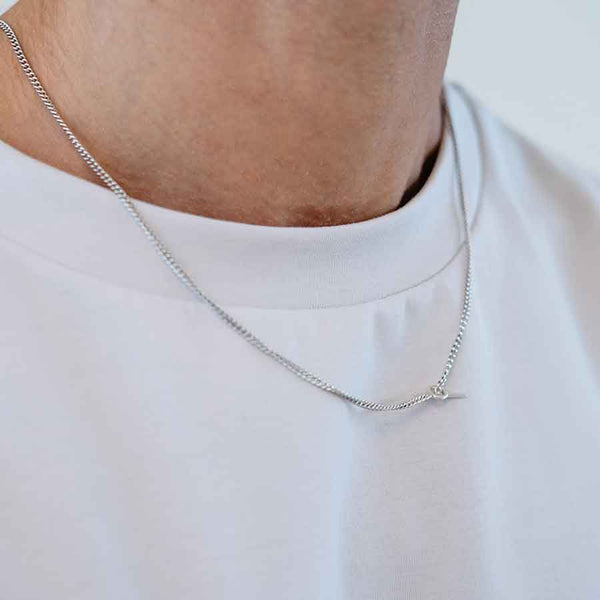 The Bold Essential Silver Necklace