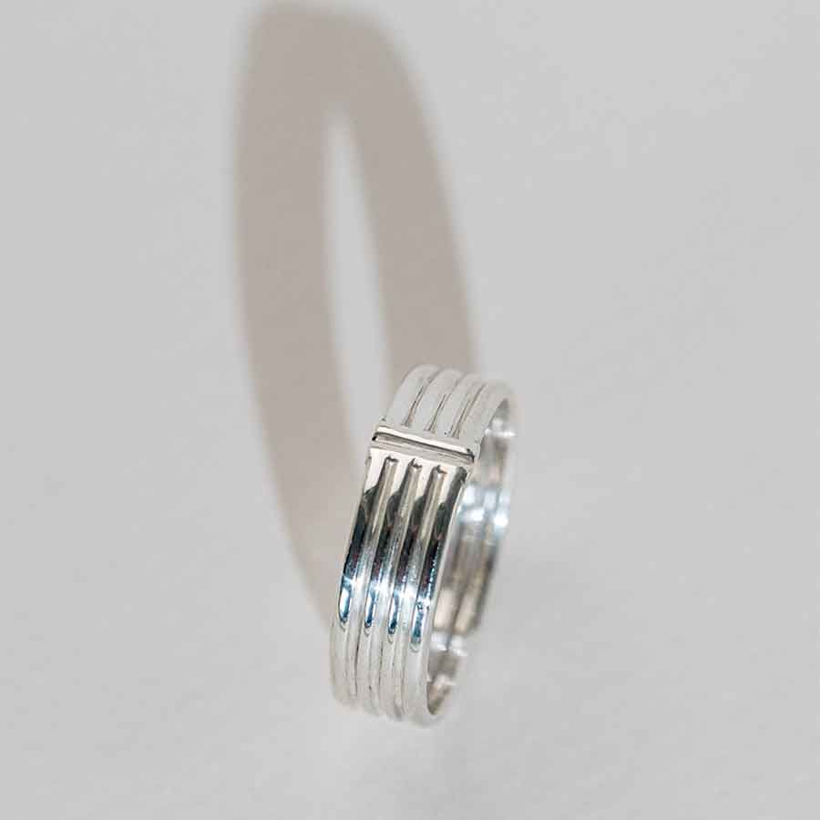 Essential Lines Sølv Ring