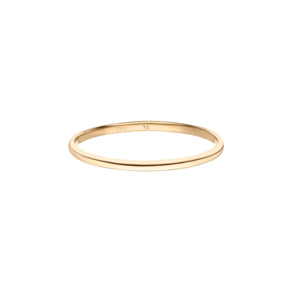 The Essential 18K Gold or Whitegold Ring