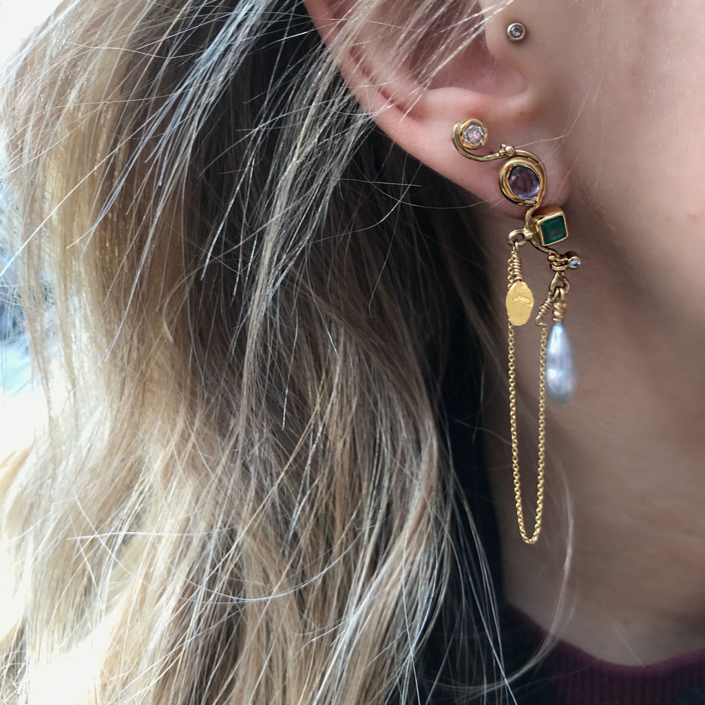 Seafire 18K Gold Earring w. Diamonds & Pearls