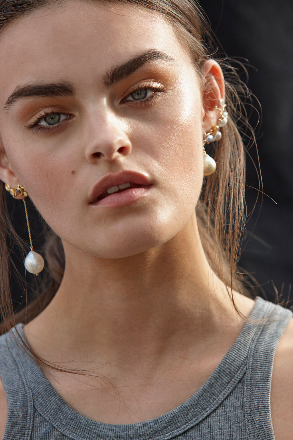 Seafire 18K Gold Earrings w. Diamonds & Pearls