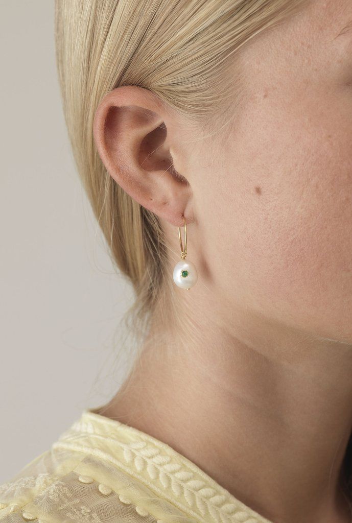 Pearl Gold Plated Hoop w. Pearl & Turquoise