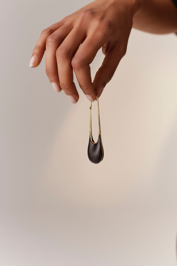 Ionic Mpingo 18K Gold Earring w. Diamond