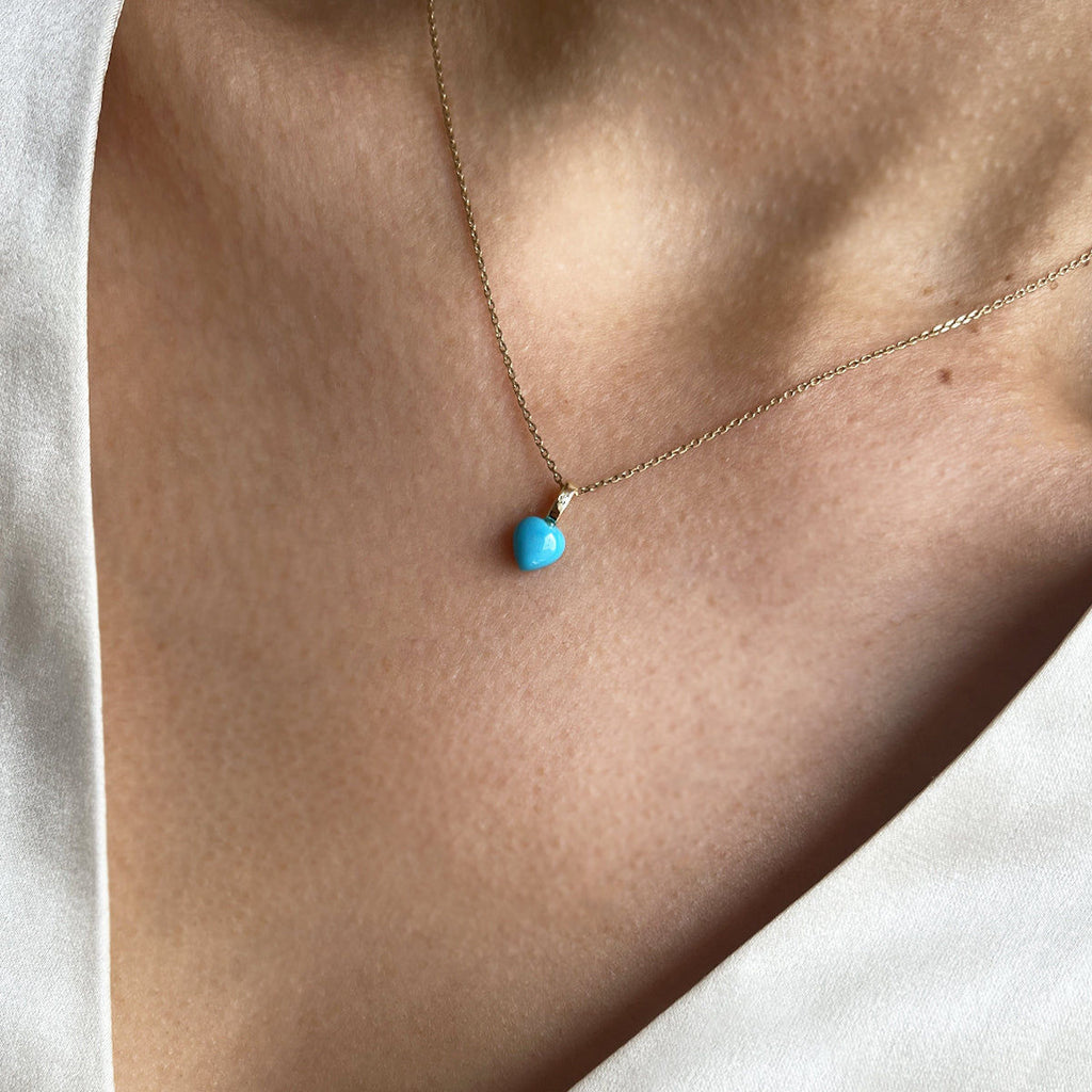 10K Gold Heart Pendant w. Turquoise & Diamond