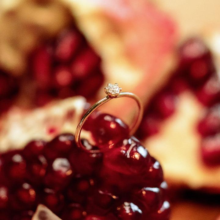 The Classic 6 Prongs Stack - 18K Gold / 48