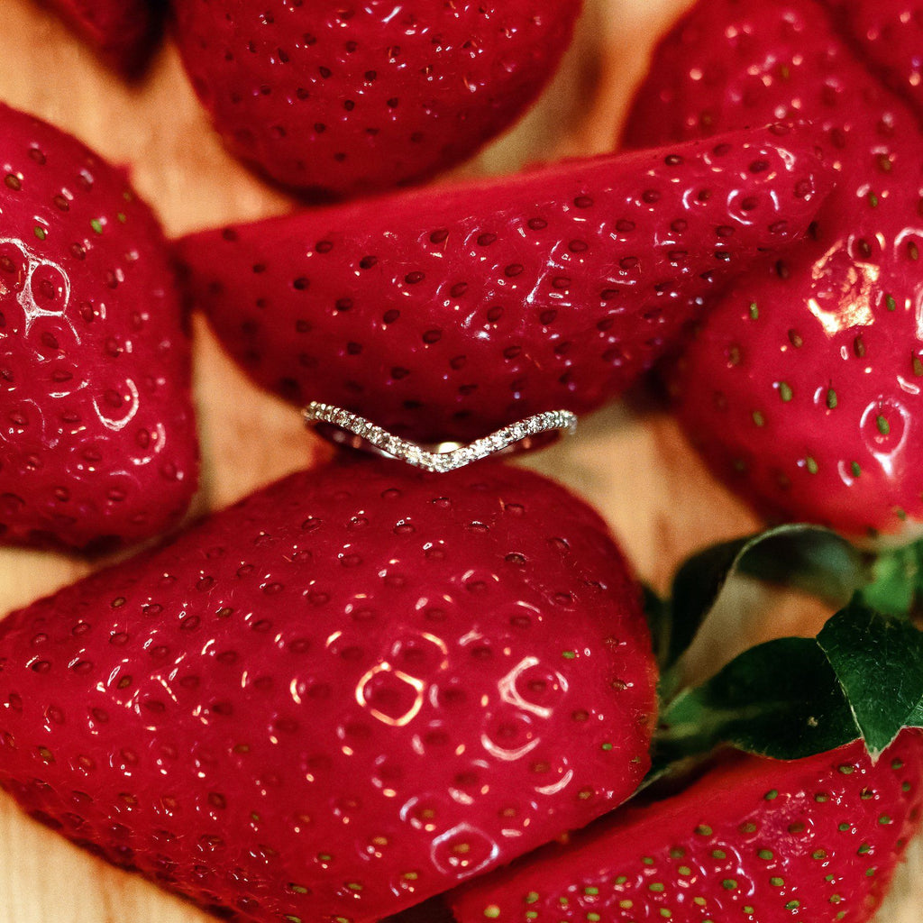 The Curved - 18K Whitegold / 48