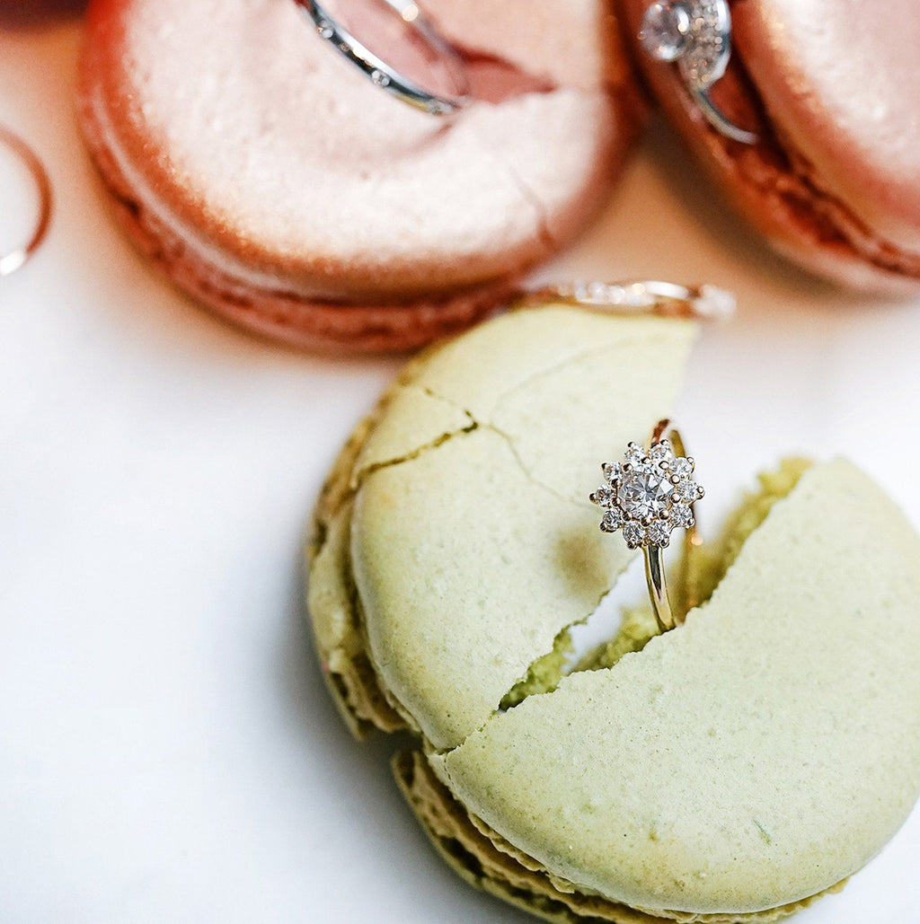 The Halo Large - 18k Gold / 48