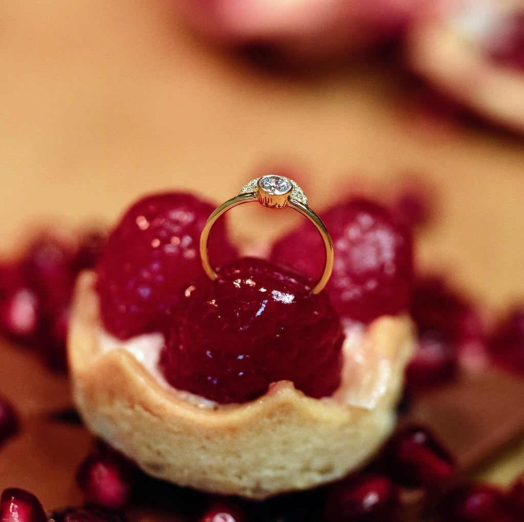 The Half Halo - 18k Gold / 48